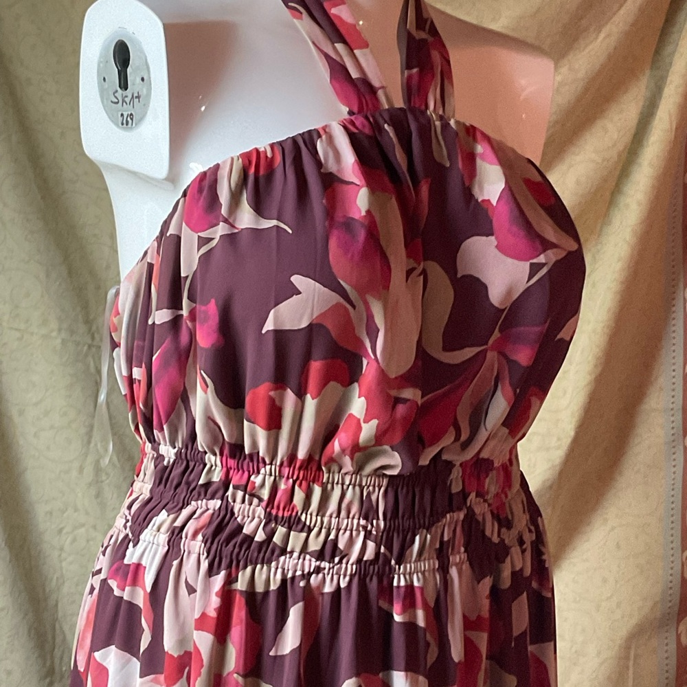 New maxi dress - Picture 9 of 12